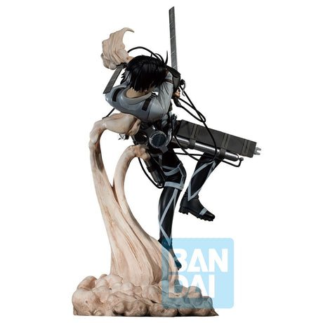 Attack on Titan Rumbling Levi Ackermann Ichiban Figure - Cozy Manga