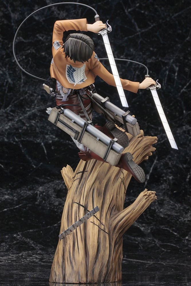 Attack on Titan Levi Renewal Package ver. 1/8 Complete Figure - Cozy Manga